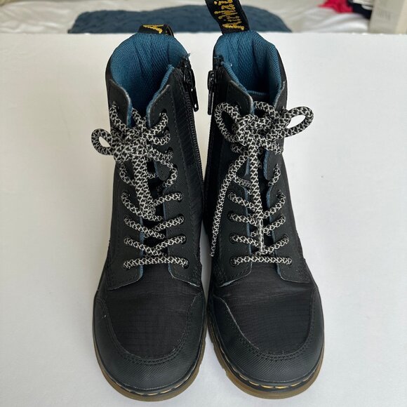 Doc Marten's youth boot - Picture 1 of 3